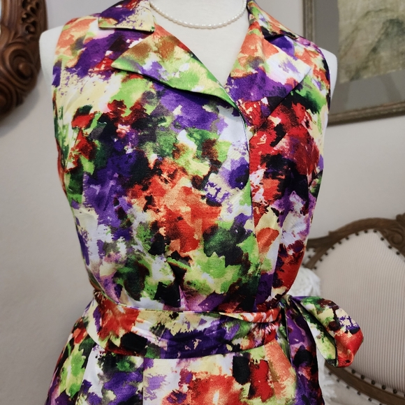 WardorbeA Multi Color Faux Wrap Dress With Belt - Picture 5 of 14